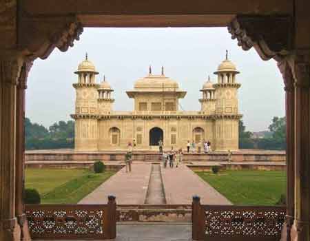 4 Days Agra Tour